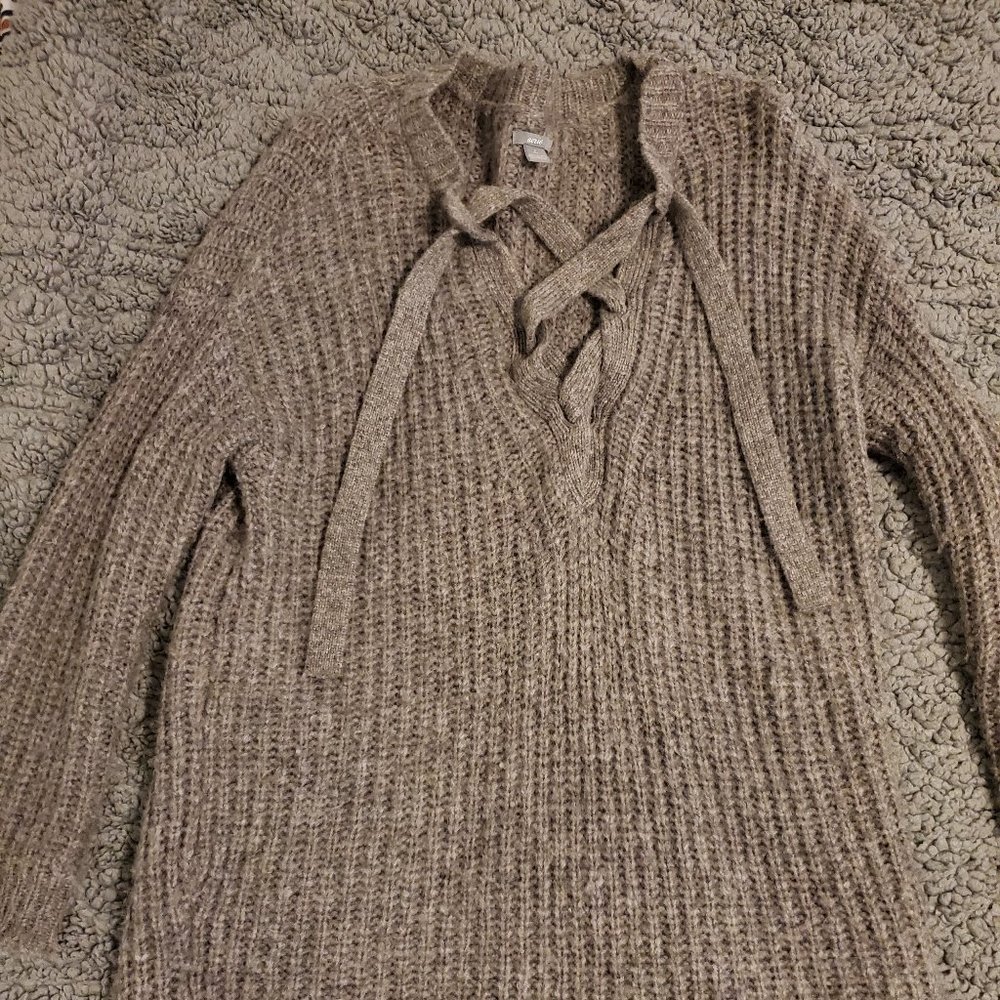 Aerie's Oversized Women's Sweater
